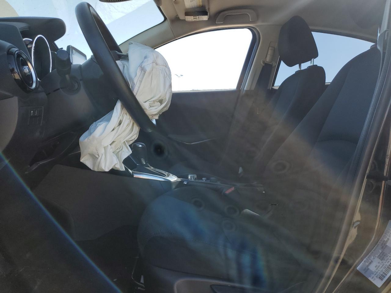 2017 Toyota Yaris Ia VIN: 3MYDLBYV5HY189218 Lot: 75135744