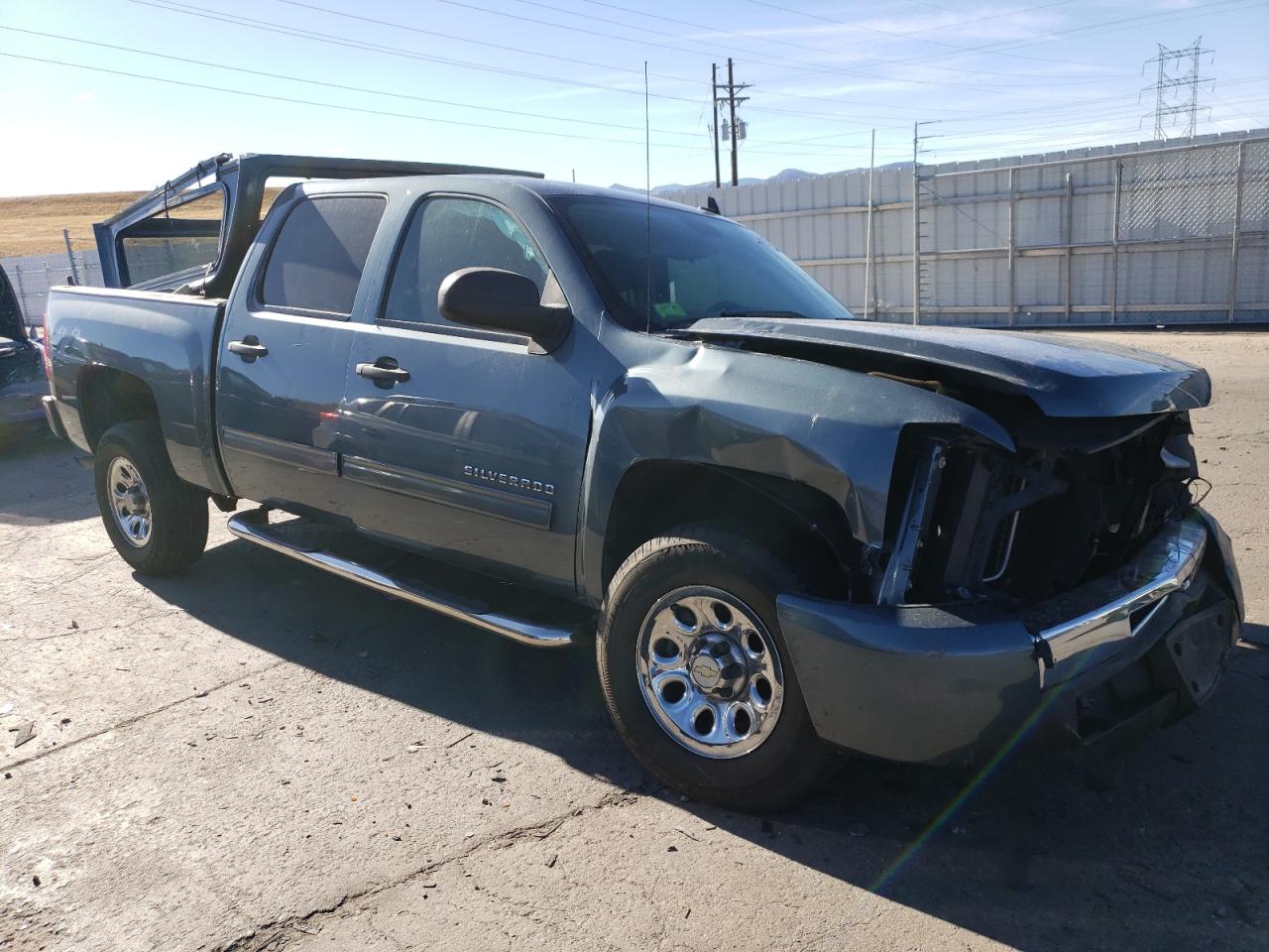 2011 Chevrolet Silverado - Image 4