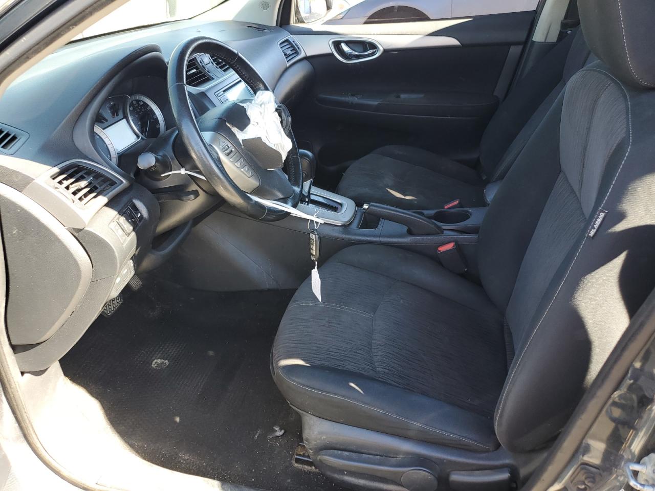 2015 Nissan Sentra - Image 7