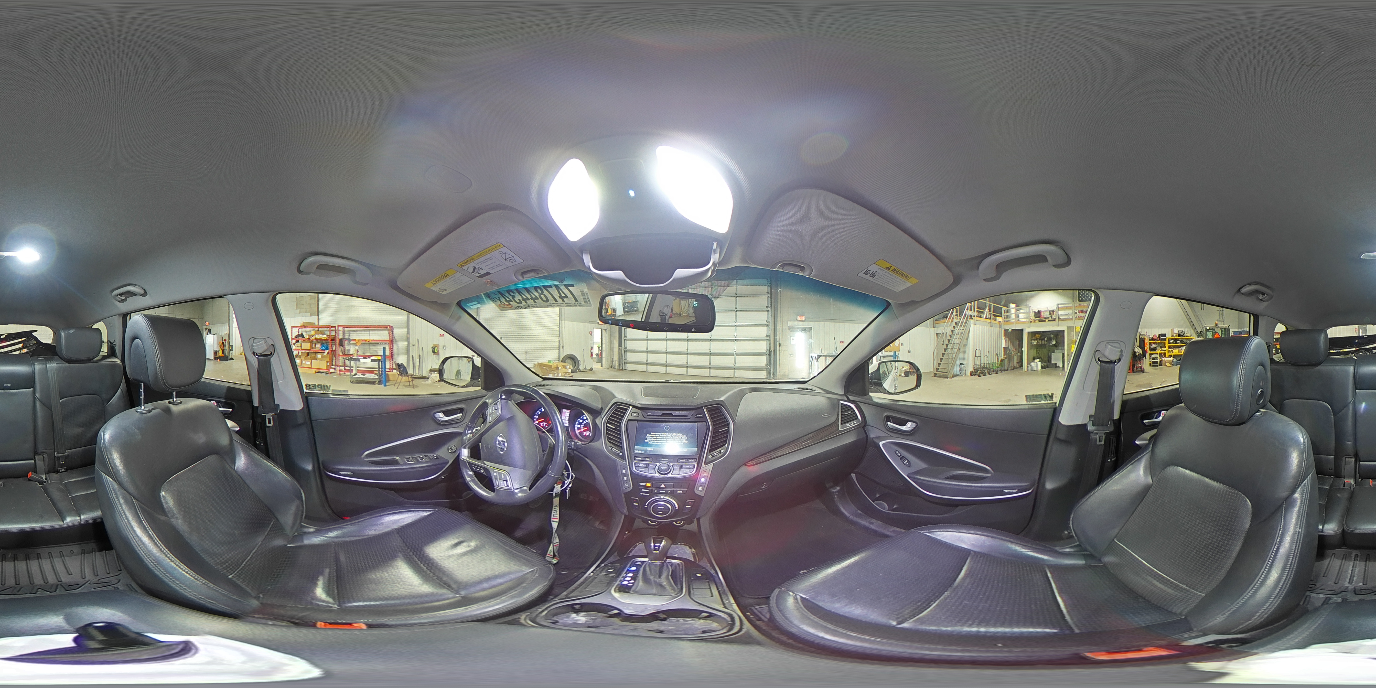 2013 Hyundai Santa Fe - Image 14