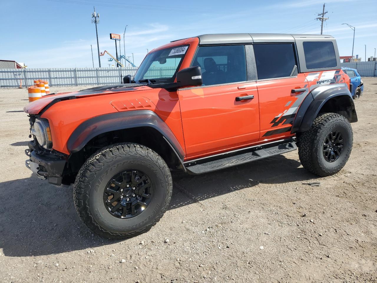 2023 Ford Bronco - Image 1