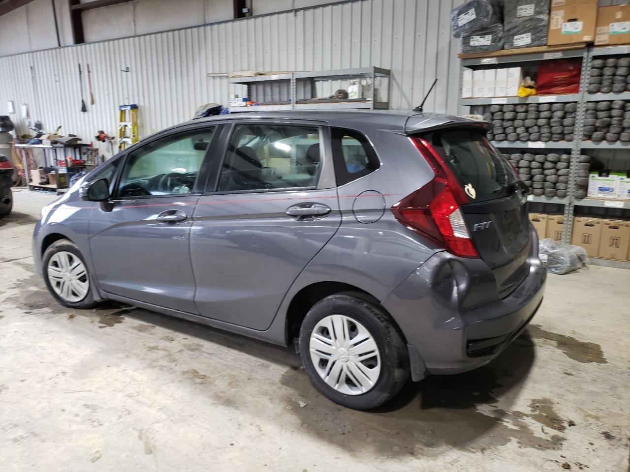 VIN 3HGGK5H40KM713320 2019 HONDA FIT no.2