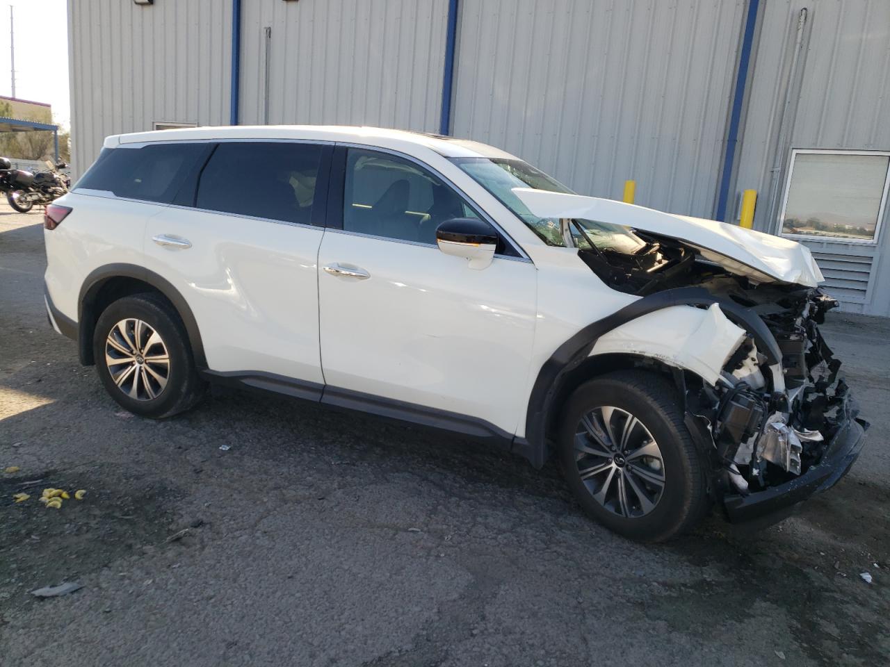 2024 Infiniti QX60 - Image 4
