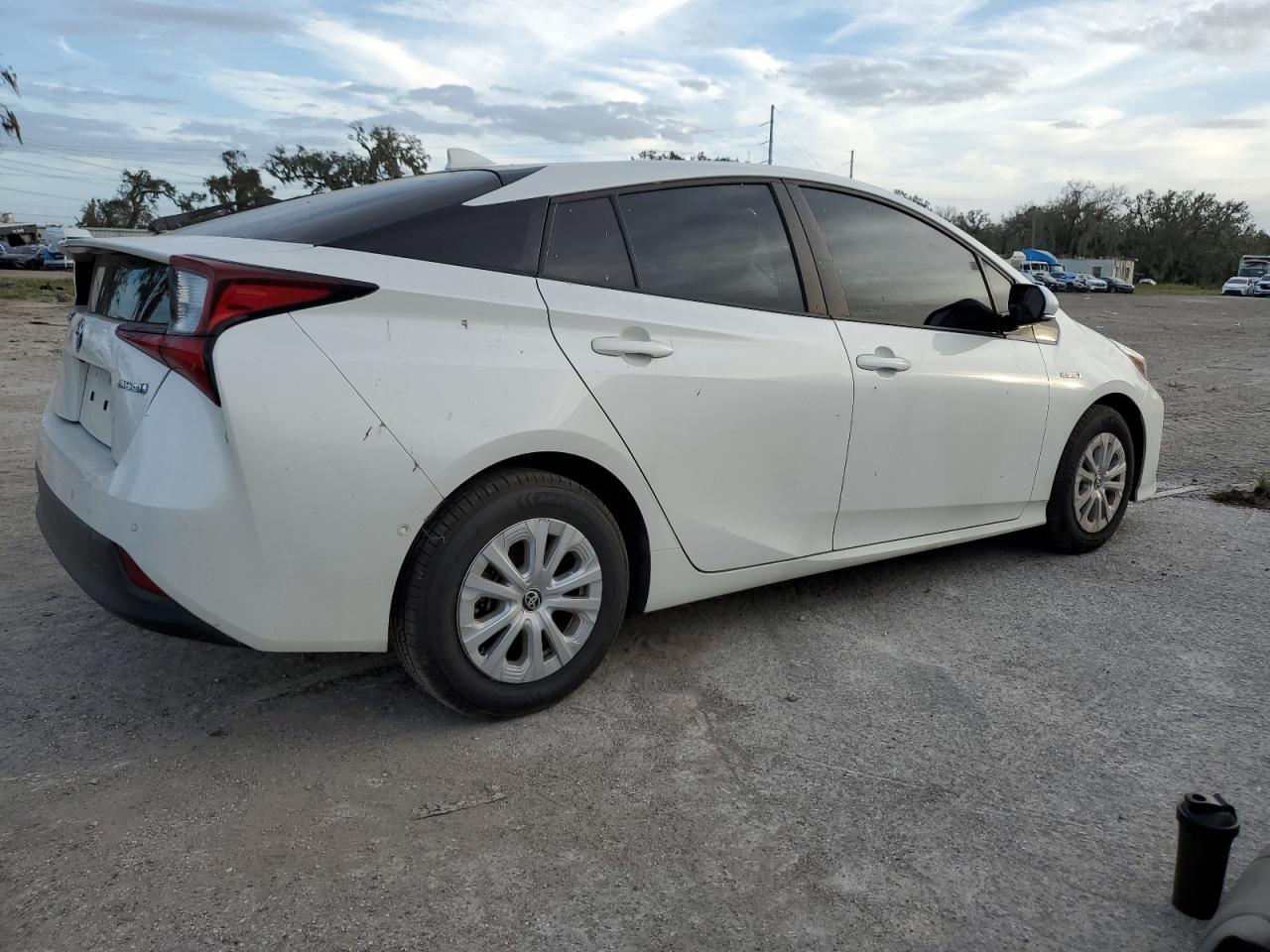 2019 Toyota Prius - Image 3
