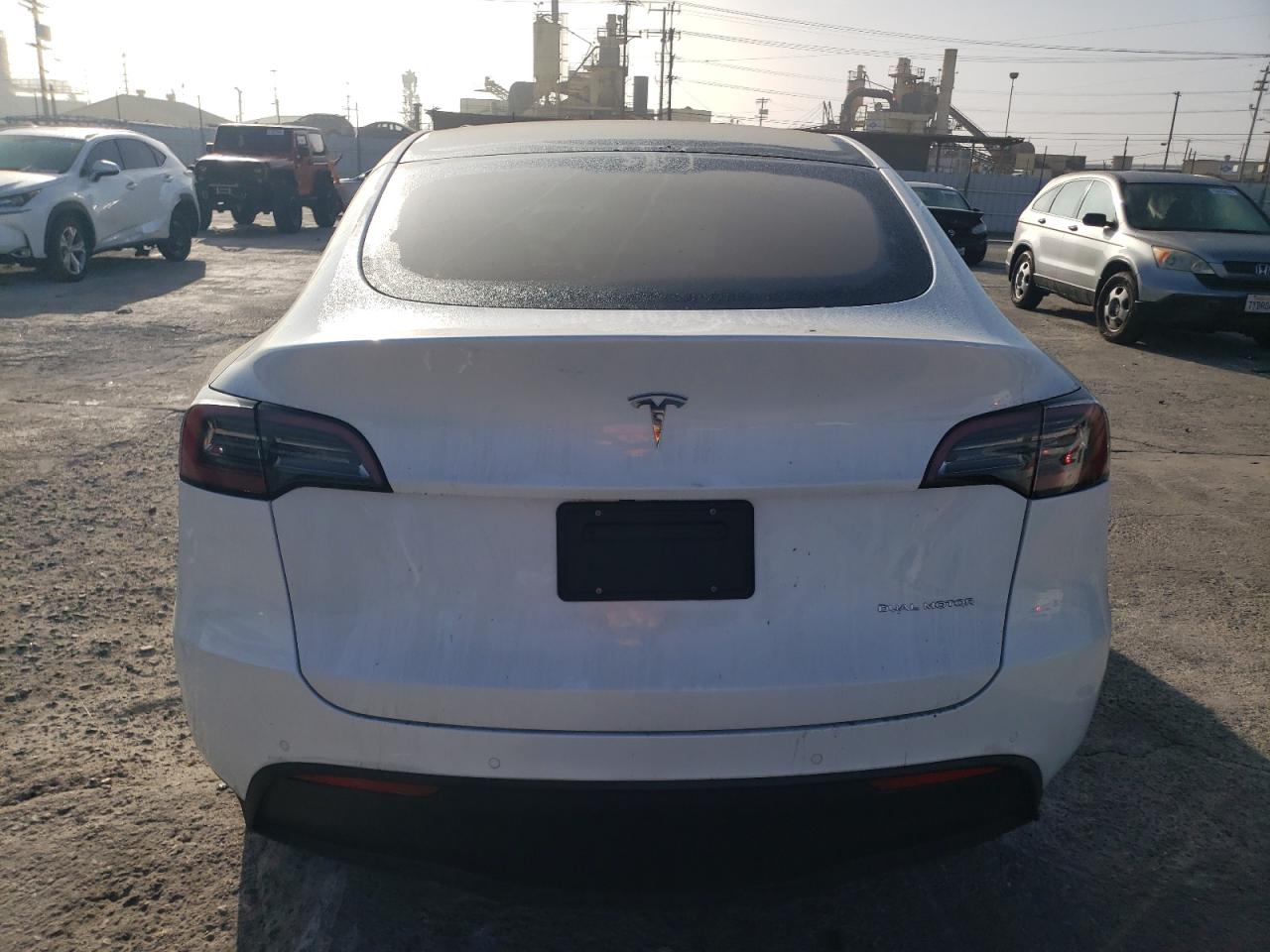 7SAYGDEE0NF407211 2022 Tesla Model Y