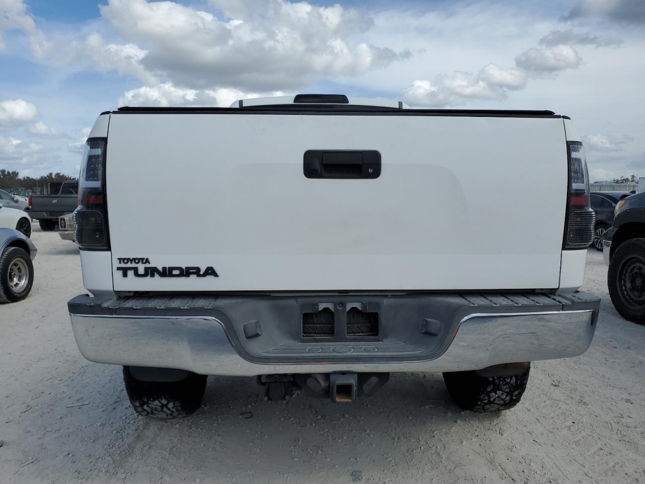 5TBRV54137S455014 2007 Toyota Tundra Double Cab Sr5