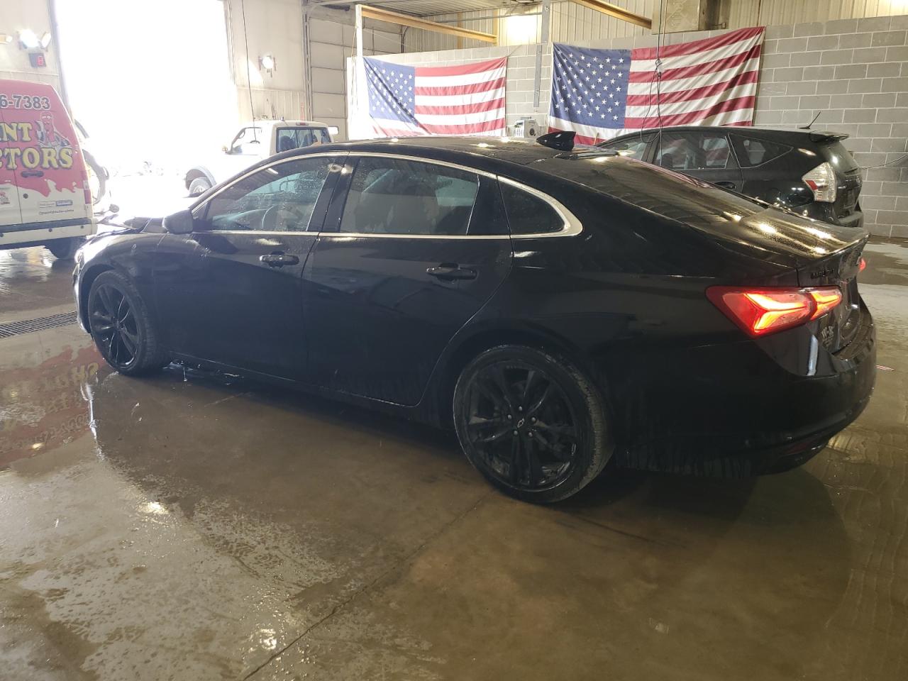2021 Chevrolet Malibu - Image 2