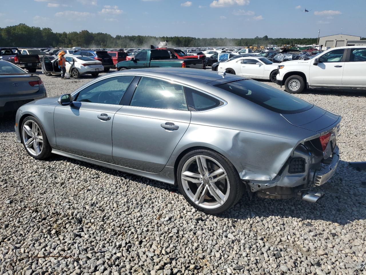 2013 Audi S7 - Image 2