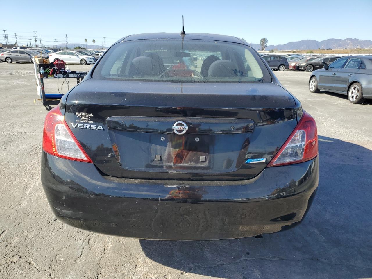 2014 Nissan Versa - Image 6