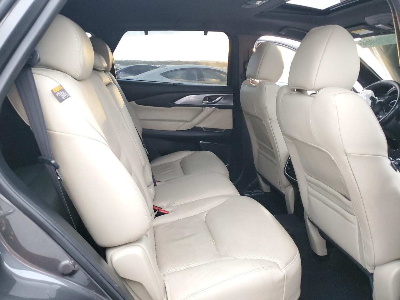 2016 Mazda CX-9 - Image 11