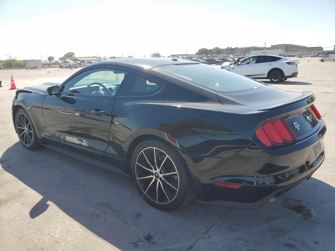 1FA6P8TH4H5271640 2017 FORD MUSTANG - Image 2