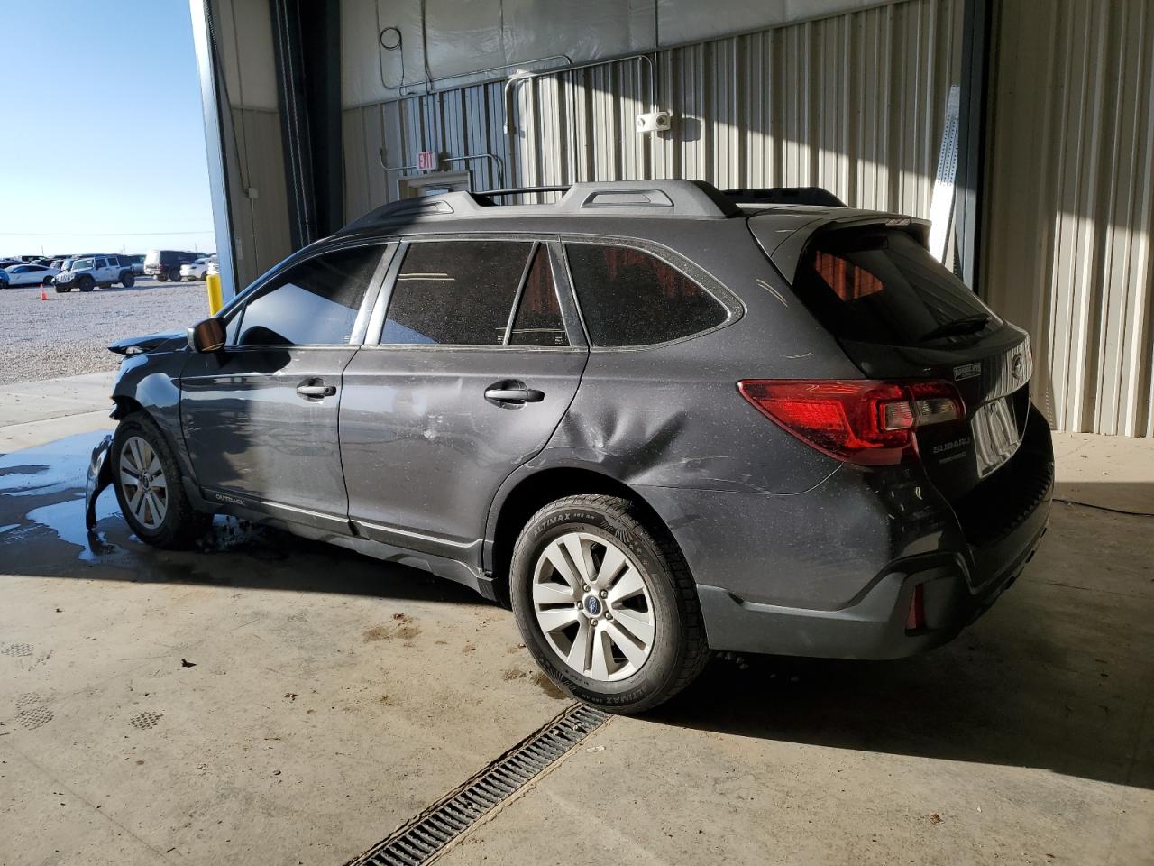 VIN 4S4BSABC6K3225620 2019 SUBARU OUTBACK no.2