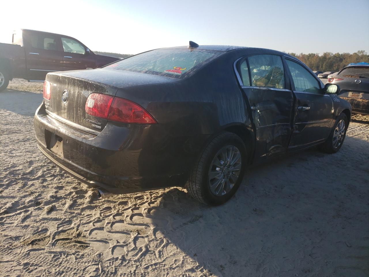 2009 Buick Lucerne - Image 3