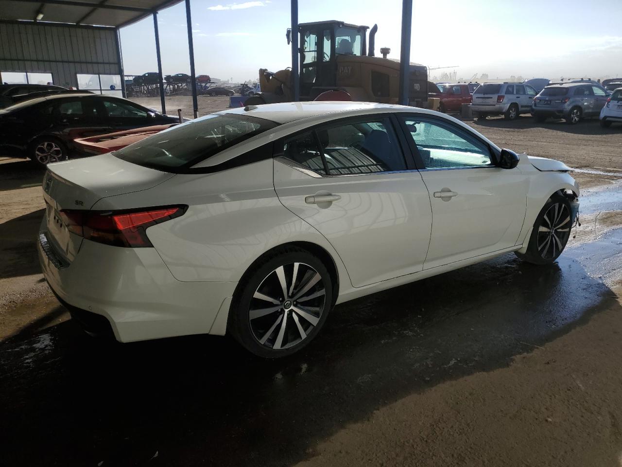 2021 Nissan Altima - Image 3