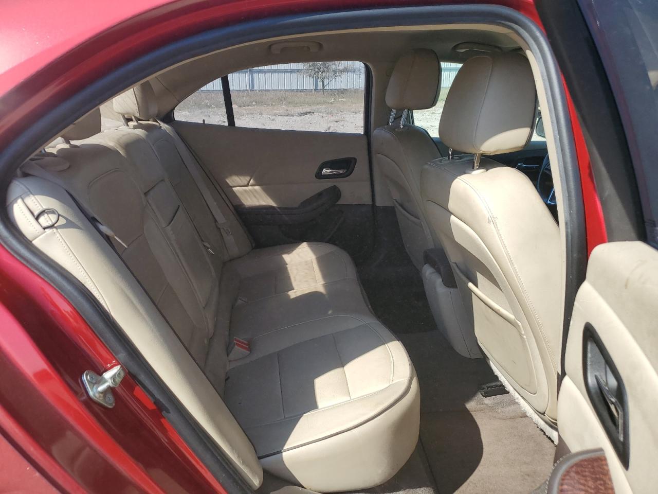 2013 Chevrolet Malibu - Image 11