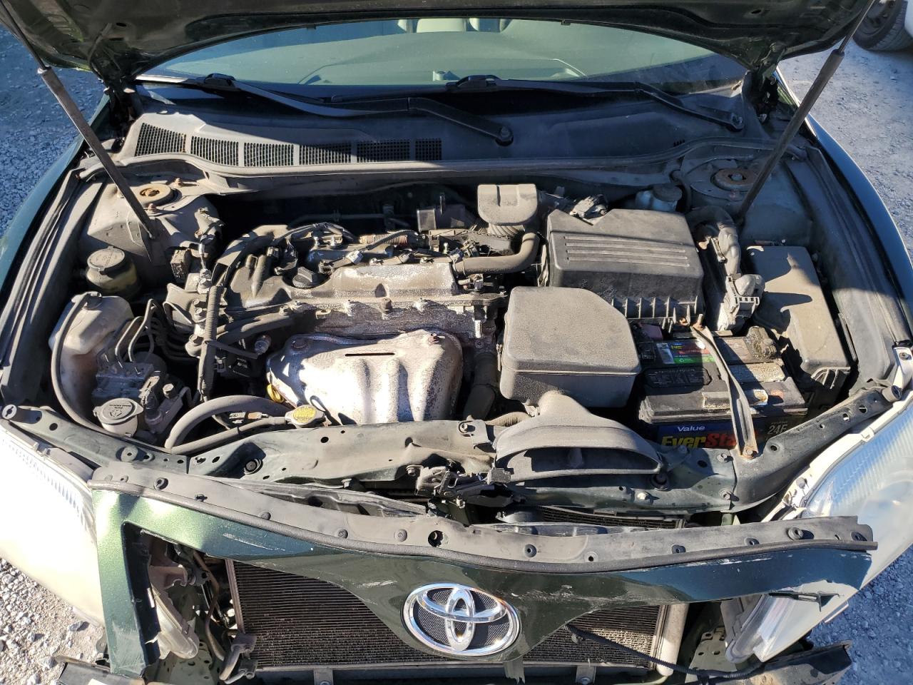 2011 Toyota Camry - Image 11