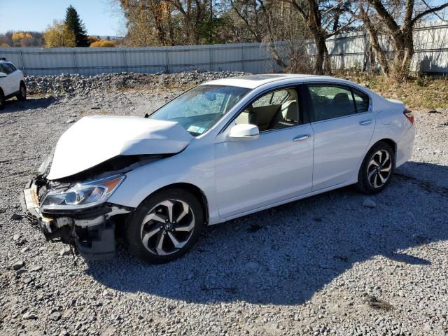  HONDA ACCORD 2016 Белы