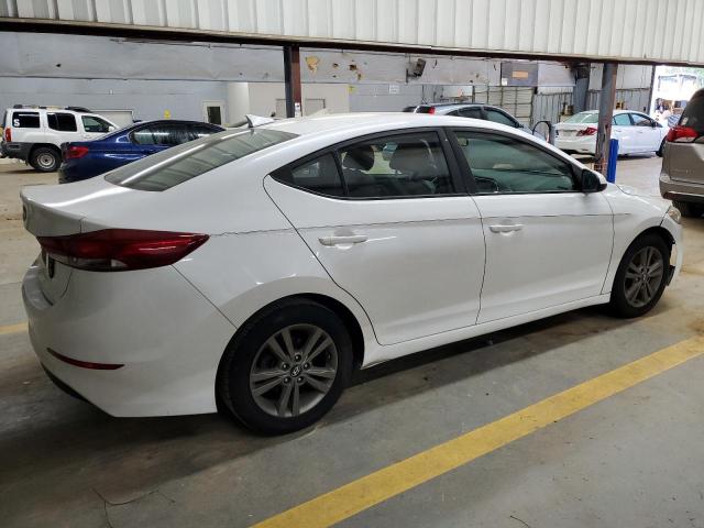  HYUNDAI ELANTRA 2018 Білий