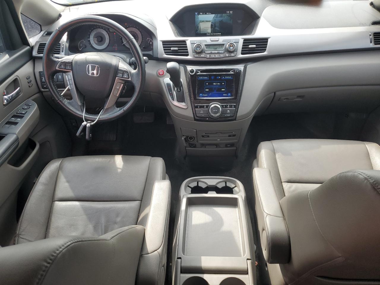 2016 Honda Odyssey - Image 8