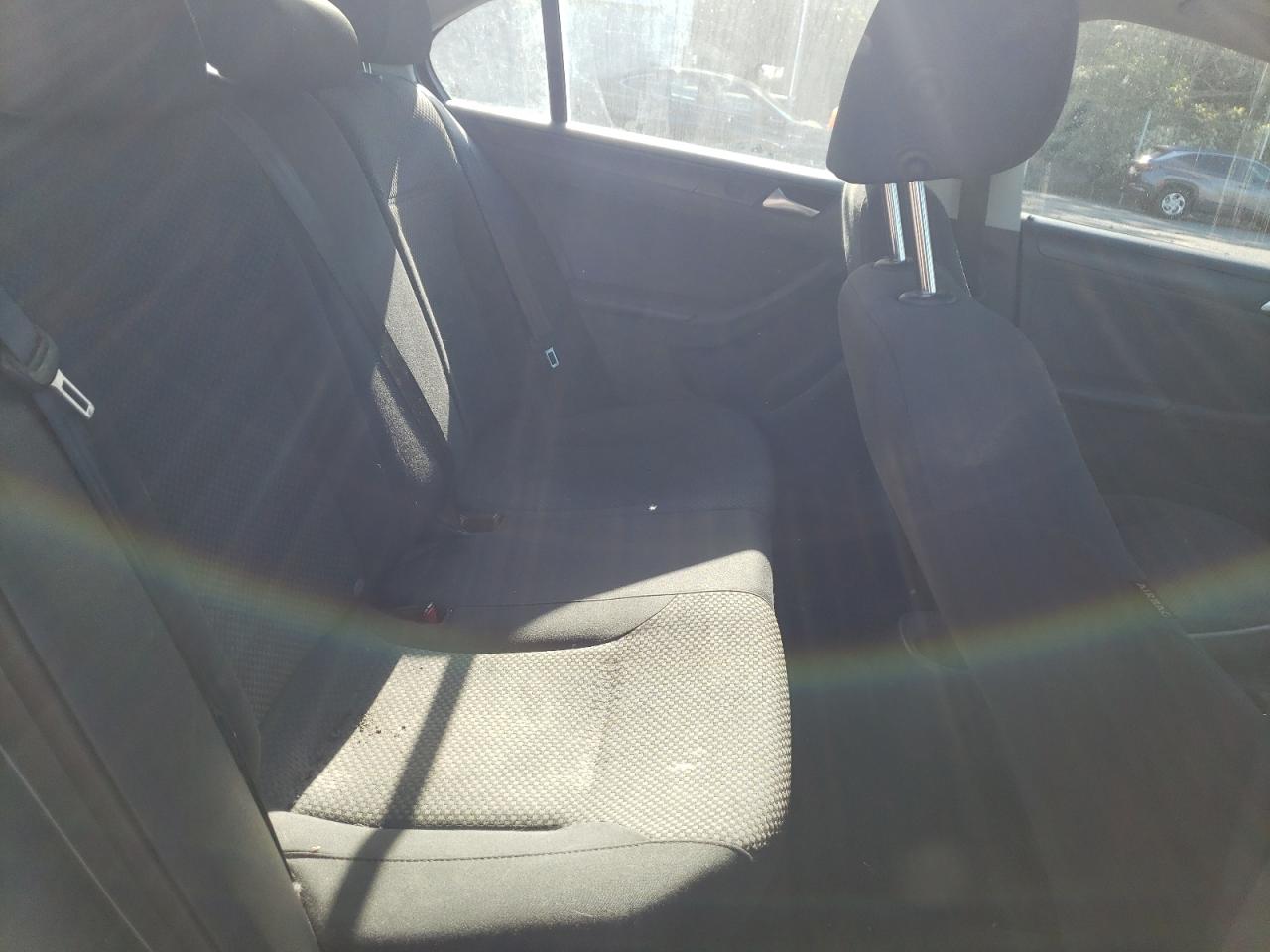 2013 Volkswagen Jetta Base VIN: 3VW2K7AJ8DM371314 Lot: 75501254