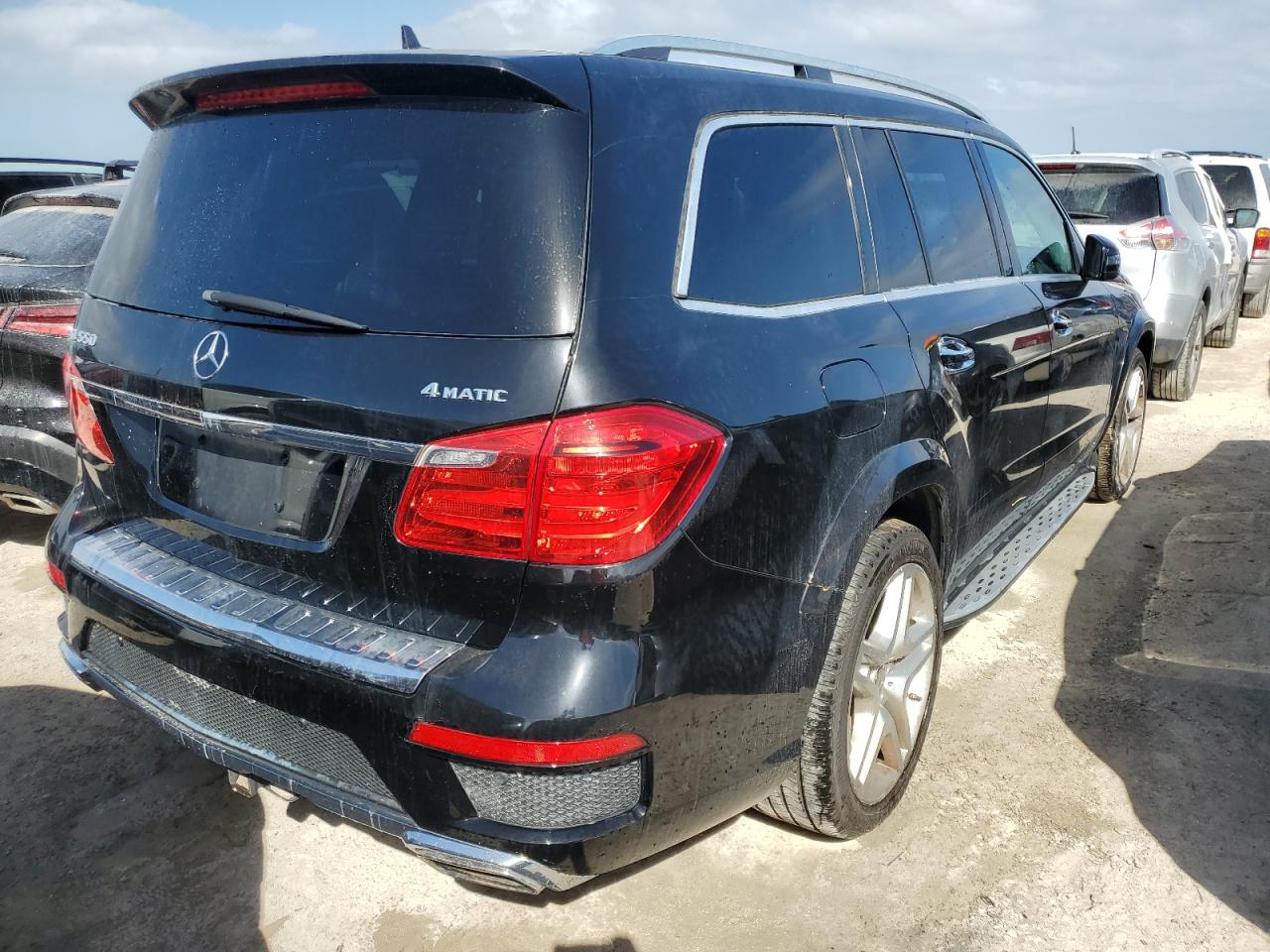 VIN 4JGDF7DE2FA606462 2015 MERCEDES-BENZ GL-CLASS no.3