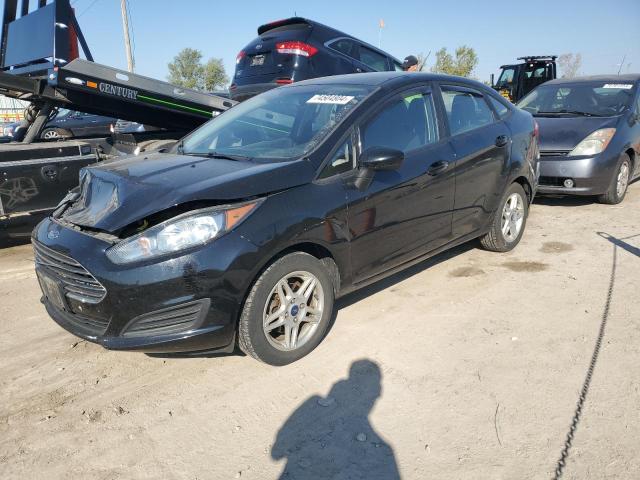  FORD FIESTA 2018 Черный