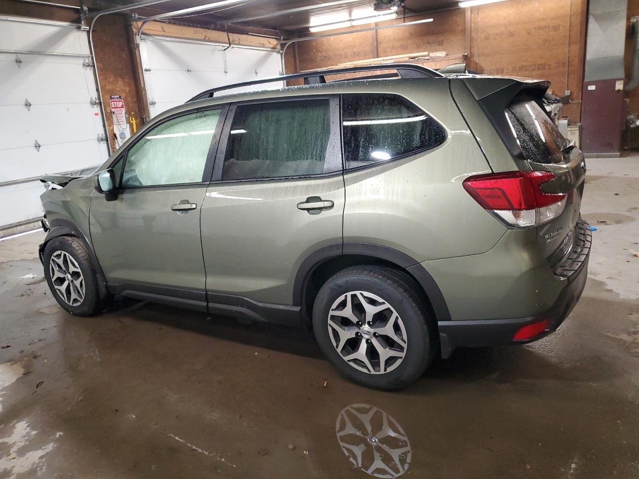 2019 Subaru Forester Premium VIN: JF2SKAGCXKH525842 Lot: 75996414