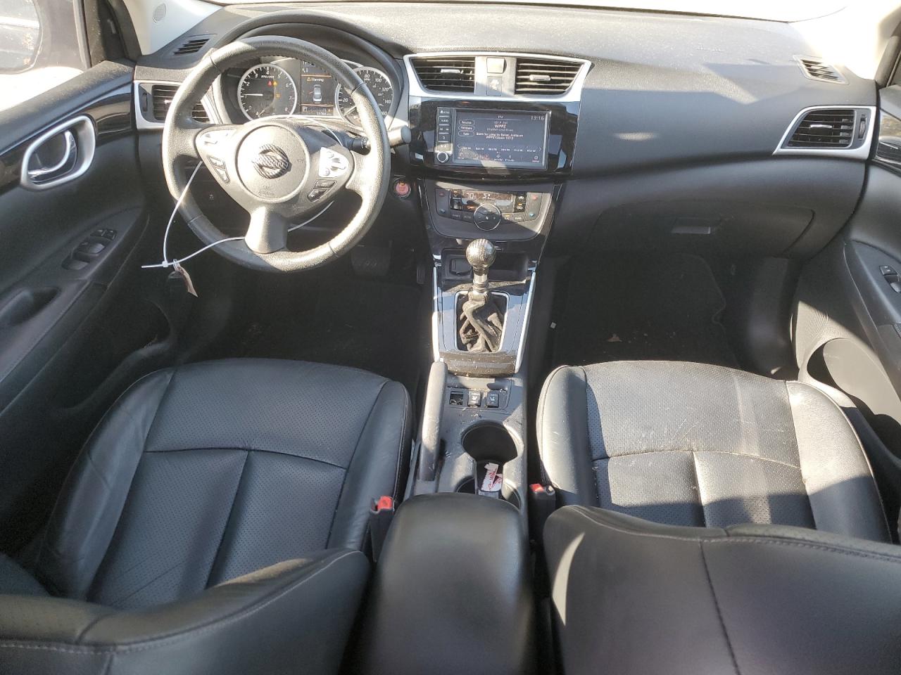 2019 Nissan Sentra - Image 8