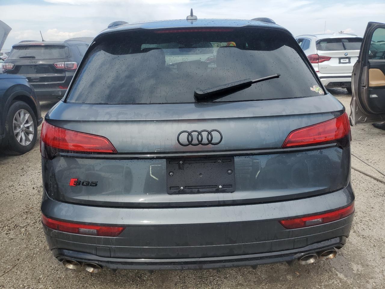 2024 Audi SQ5 - Image 6