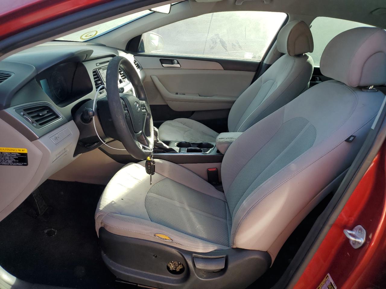 2015 Hyundai Sonata - Image 7