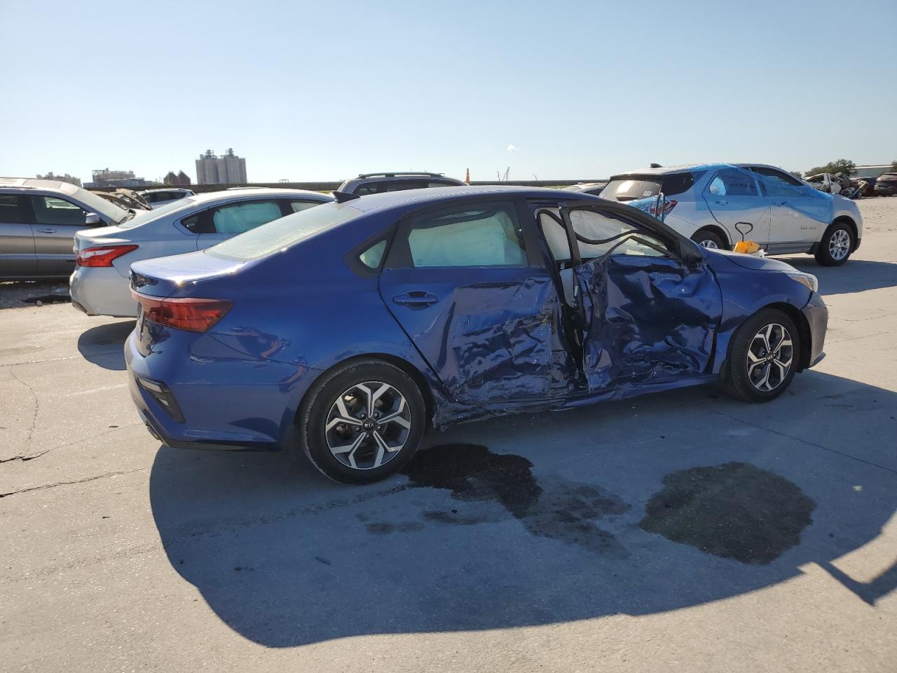 VIN 3KPF24AD3KE057994 2019 KIA FORTE no.3