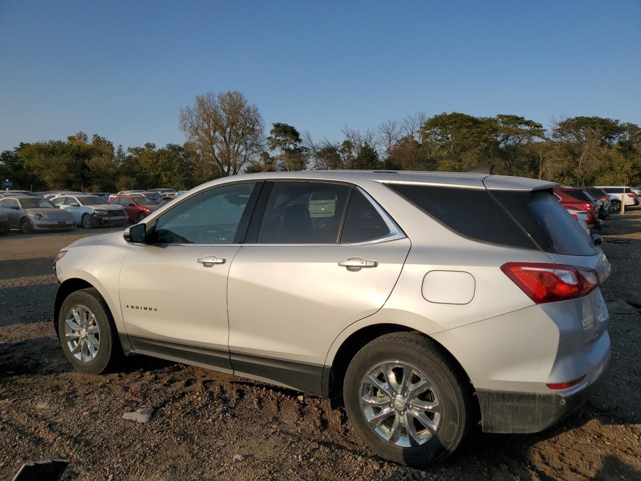 2GNAXSEV1J6272489 2018 Chevrolet Equinox Lt