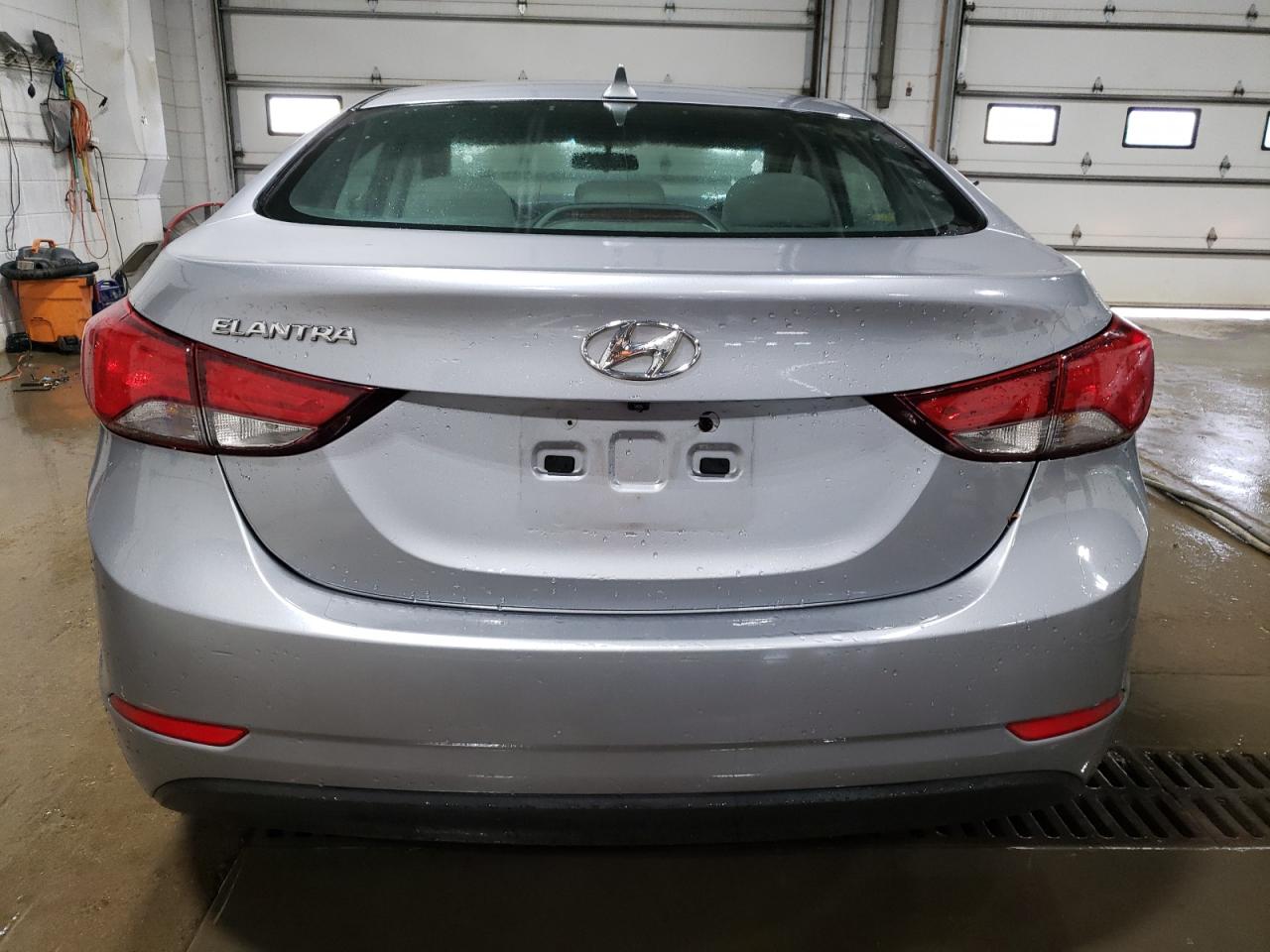 5NPDH4AEXFH603948 2015 Hyundai Elantra Se