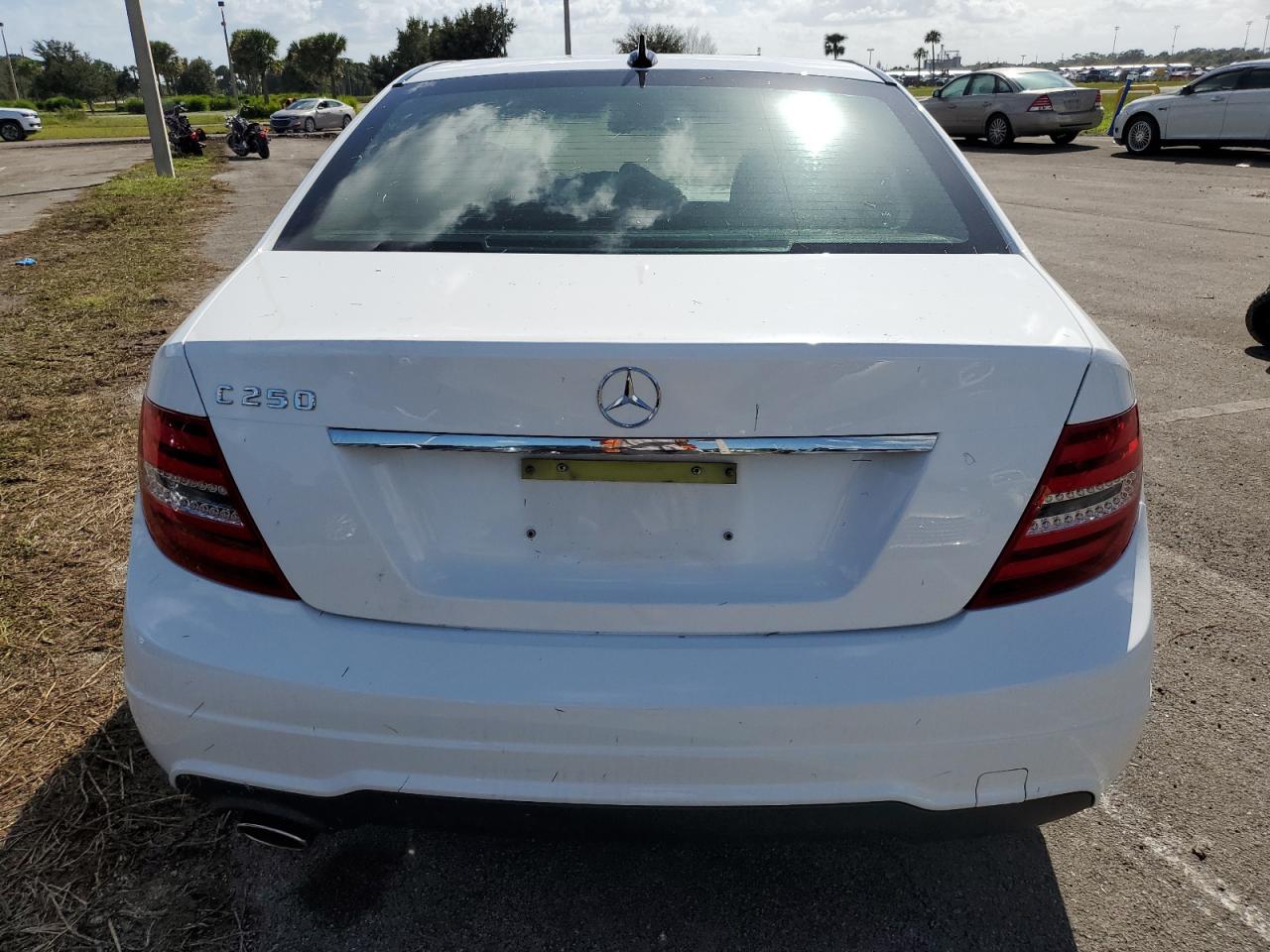 2013 Mercedes-Benz C 250 VIN: WDDGF4HBXDR272704 Lot: 74341344