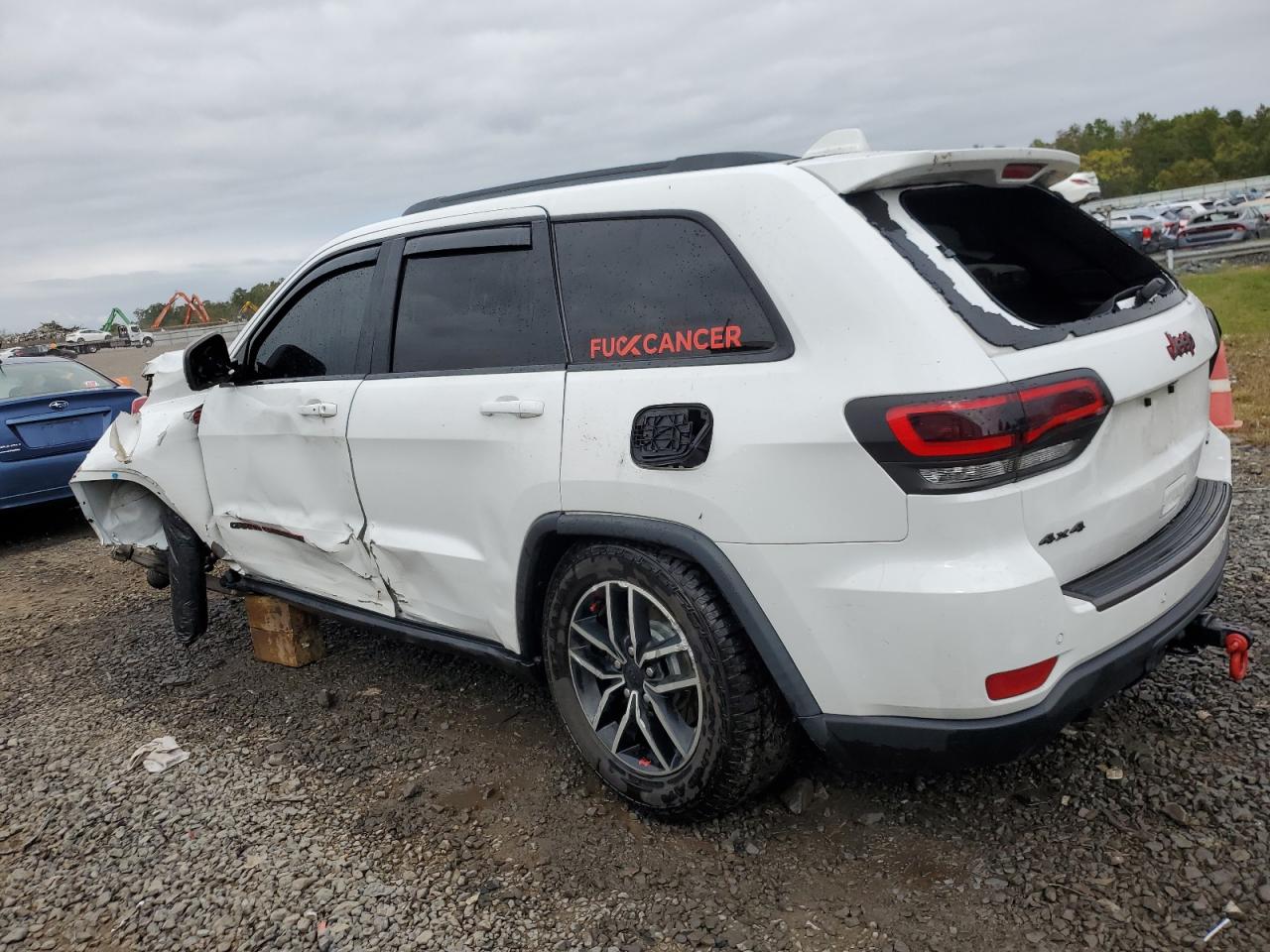 2020 Jeep Grand Cherokee - Image 2