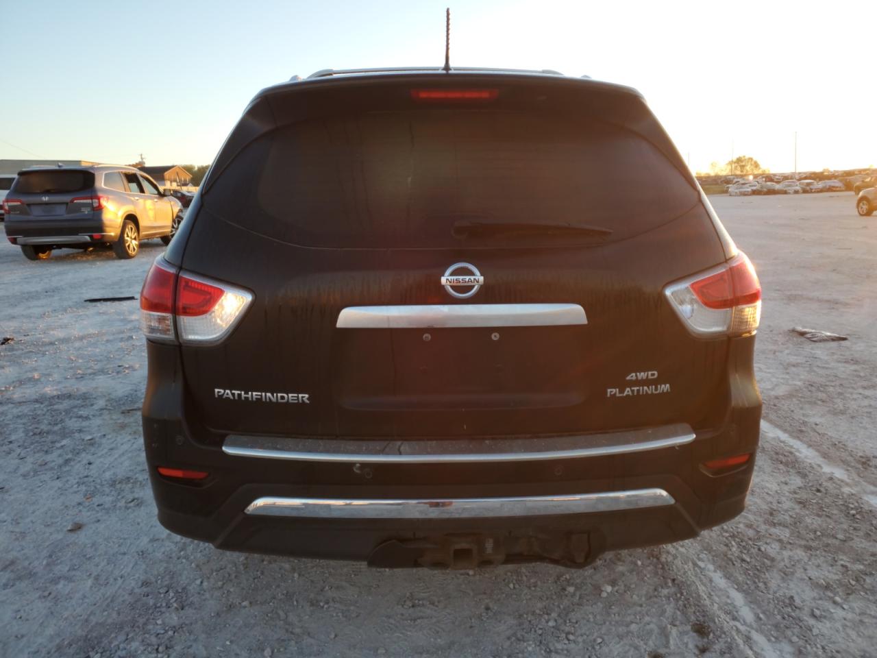 2014 Nissan Pathfinder S VIN: 5N1AR2MMXEC687265 Lot: 77438654