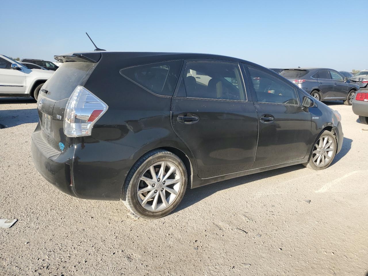 VIN JTDZN3EU3D3224731 2013 TOYOTA PRIUS no.3