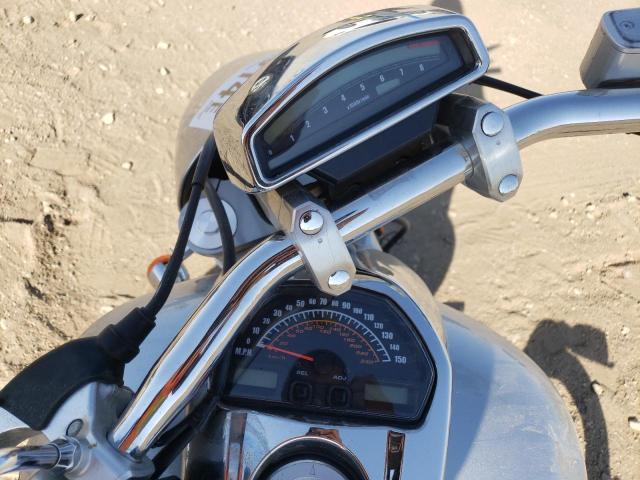 2009 SUZUKI VZR1800 