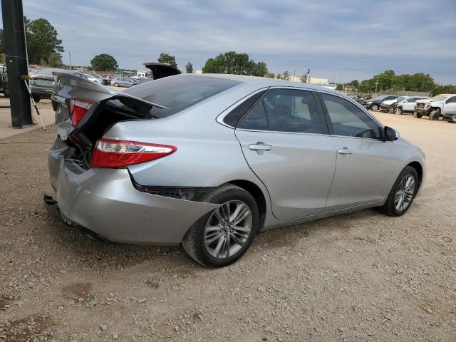  TOYOTA CAMRY 2017 Сріблястий