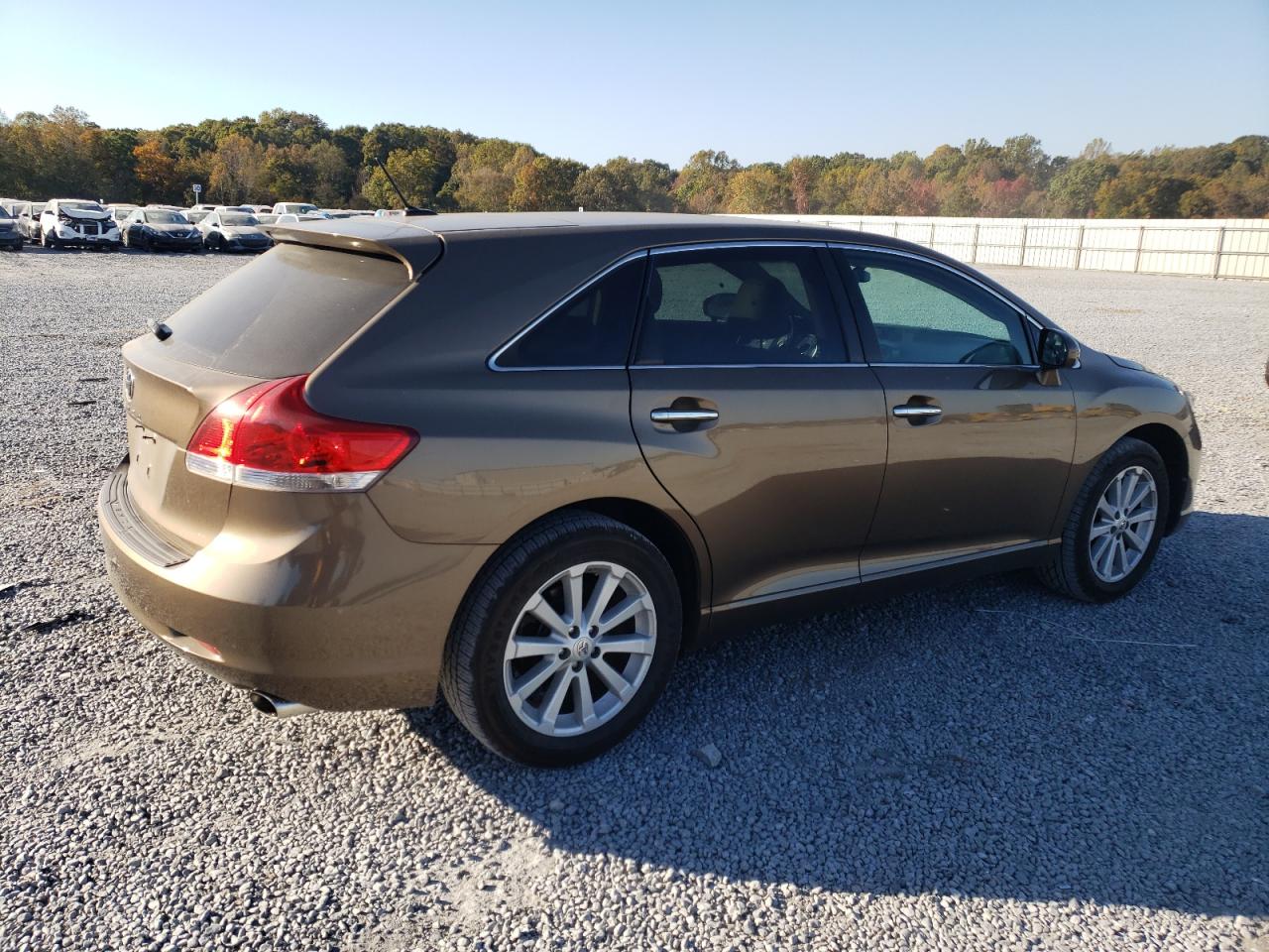 2011 Toyota Venza - Image 3