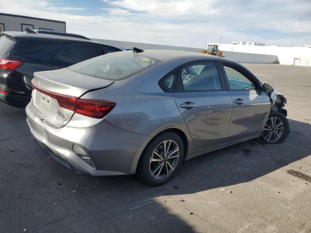 3KPF24AD3PE650438 Kia Forte LX 3