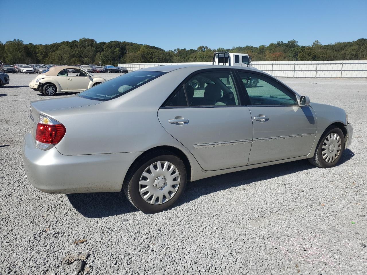 2005 Toyota Camry - Image 3