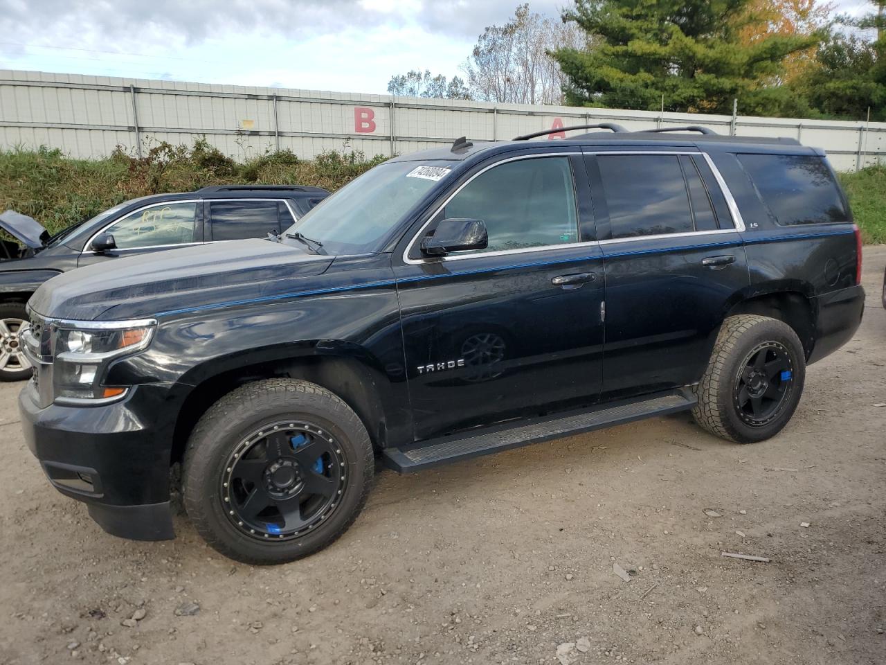 1GNSKAKC0FR265786 2015 CHEVROLET TAHOE - Image 1