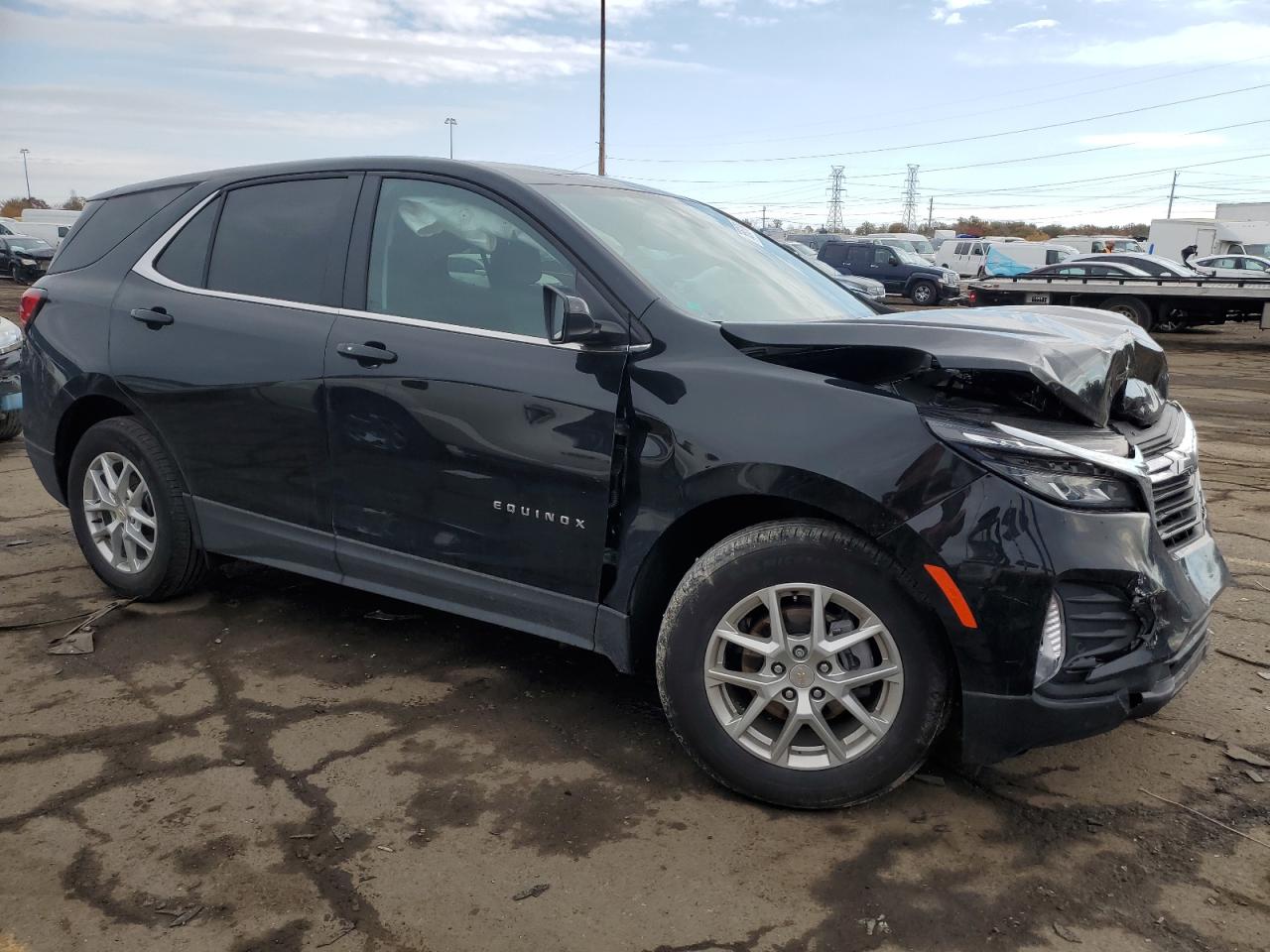 2023 Chevrolet Equinox - Image 4