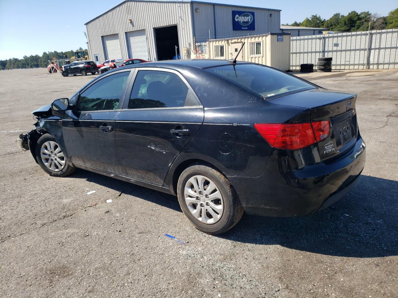 2012 Kia Forte - Image 2