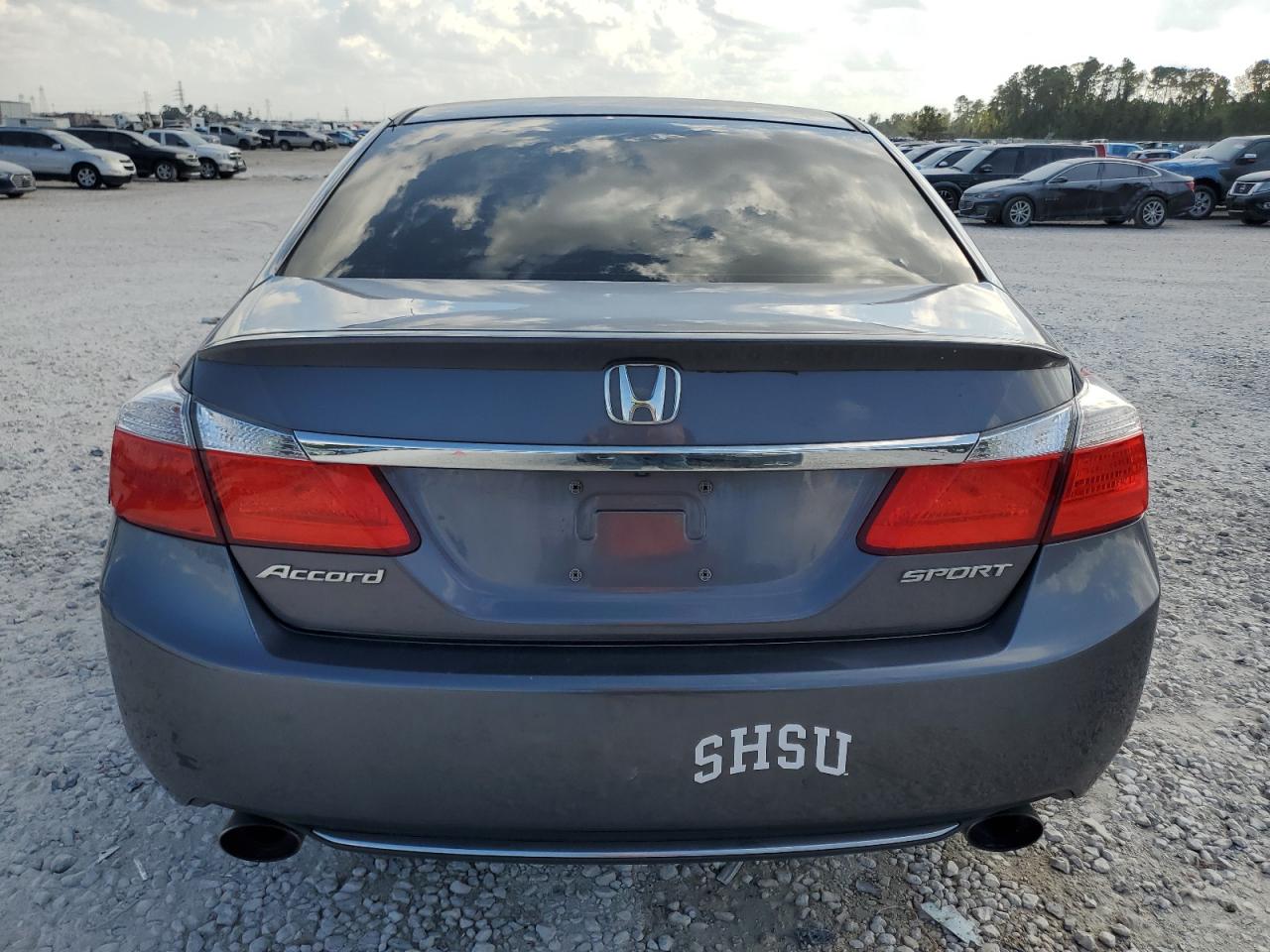 2015 Honda Accord Sport VIN: 1HGCR2F53FA011063 Lot: 78162584