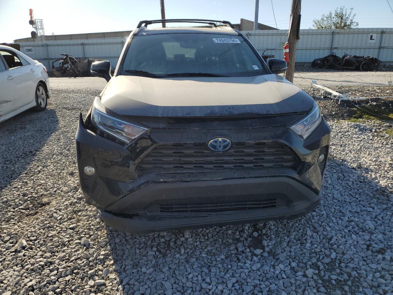 2T3RWRFV9LW070724 2020 Toyota Rav4 Xle