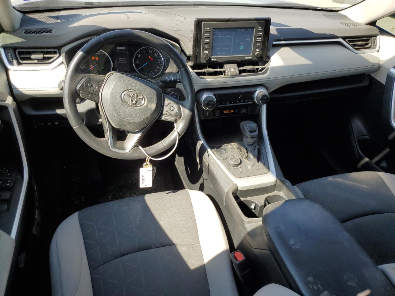 2021 Toyota RAV 4 - Image 8