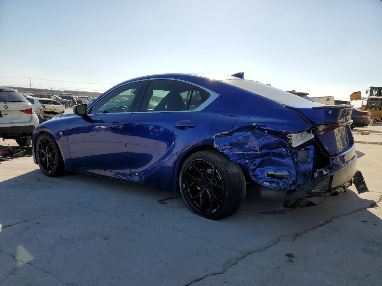 2022 Lexus IS - Image 2