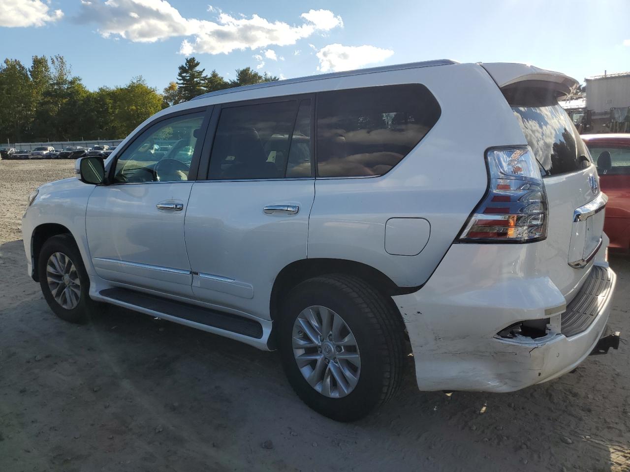 JTJBM7FX6G5141109 2016 LEXUS GX - Image 2